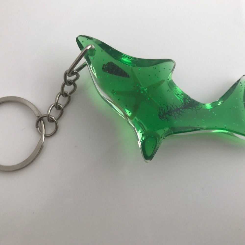 Key chain Car Key Ring Keys Holder Green Dolphin - Picture 3 of 6